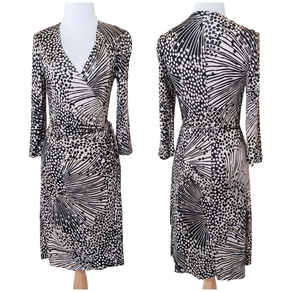 Trina Turk Beige & Black Abstract Design Signature Wrap Dress Womens Size 8 - Picture 1 of 14